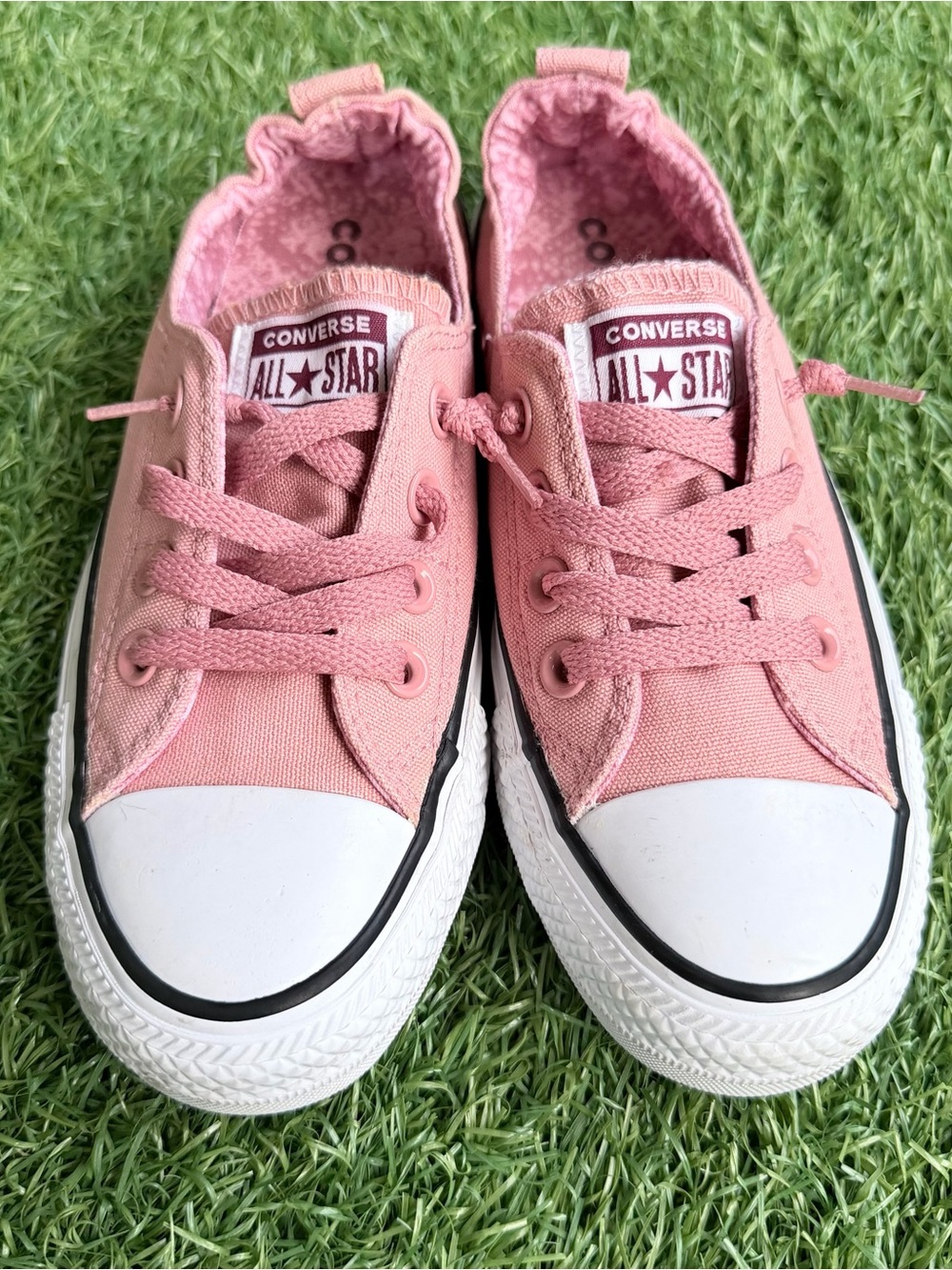 Converse Chuck Taylor All Star Shoreline Pink Slip On Sneakers
Women's Size 6